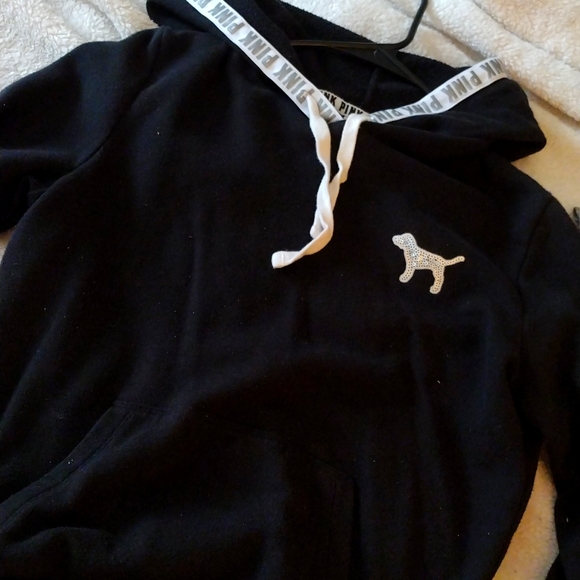 Black Pink hoodie - Picture 1 of 2